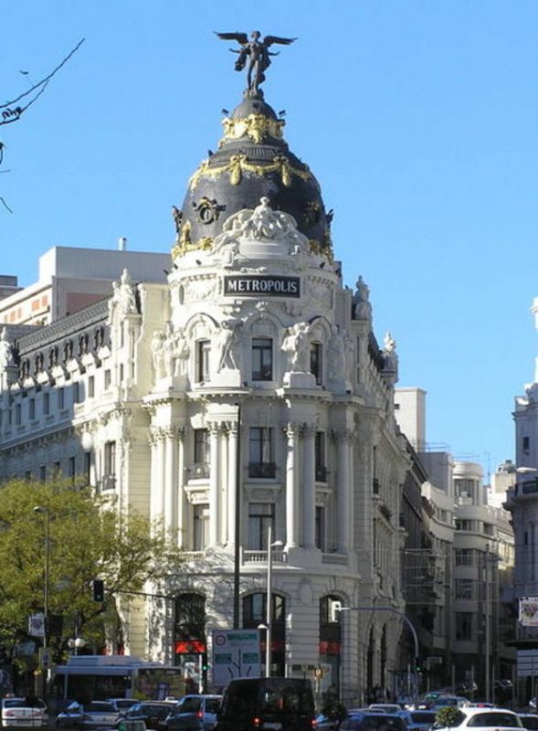 Edificio Metrópolis, en la confluencia entre la Gran Vía y la calle de Alcalá