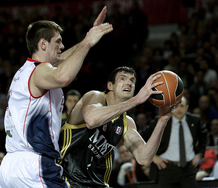 SEMIFINAL: REAL MADRID - CAJA LABORAL BASKONIA