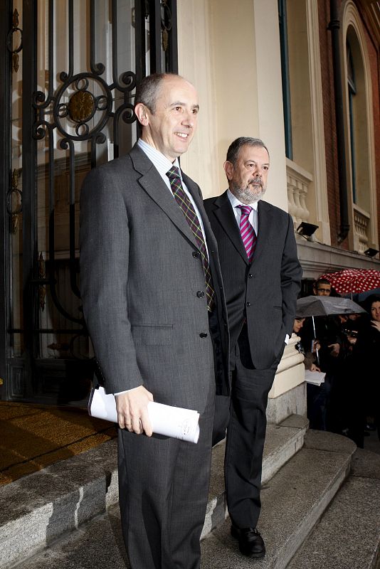 REUNIÓN ENTRE GOBIERNO Y PARTIDOS PARA BUSCAR UN PACTO ANTICRISIS