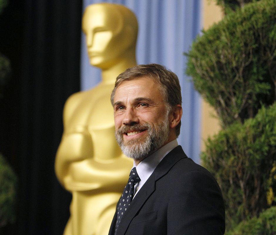 Waltz ha optado a cinco premios distintos por su papel. De él, el director Tarantino ha dicho que "Si no hubiese encontrado a alguien tan bueno como Christoph, no podría haber hecho Malditos Bastardos ".