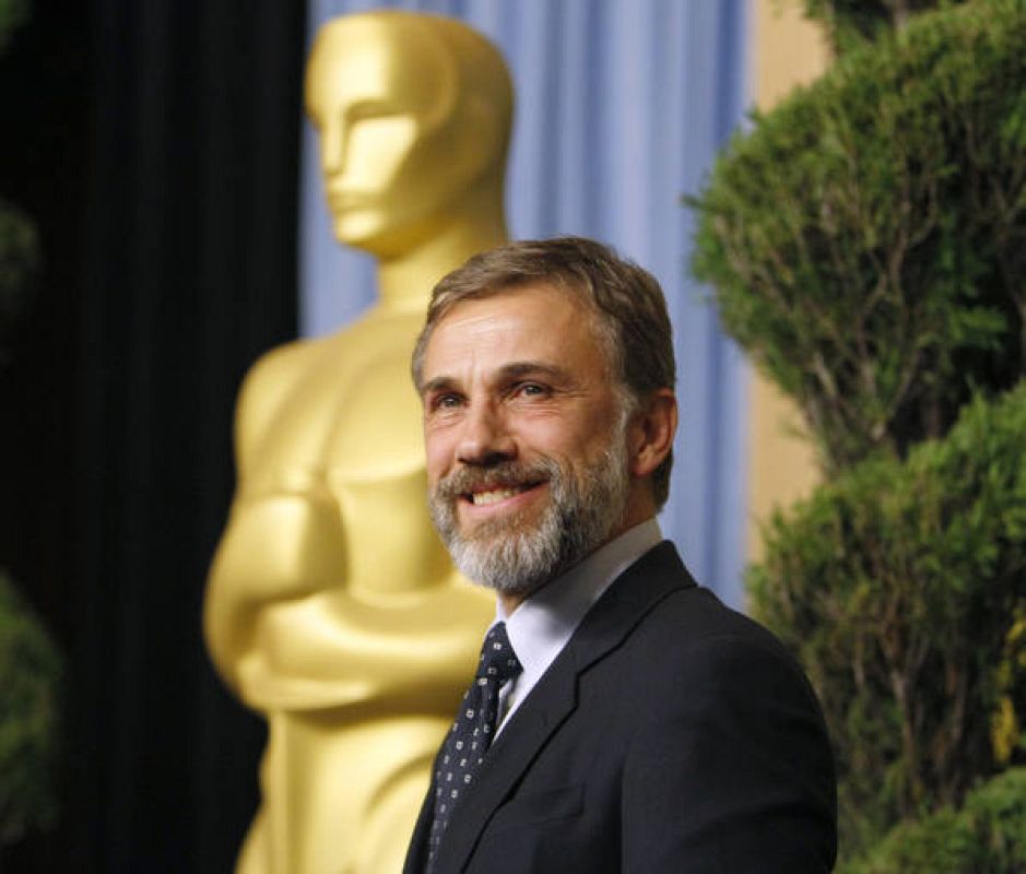 Waltz ha optado a cinco premios distintos por su papel. De él, el director Tarantino ha dicho que "Si no hubiese encontrado a alguien tan bueno como Christoph, no podría haber hecho Malditos Bastardos ".