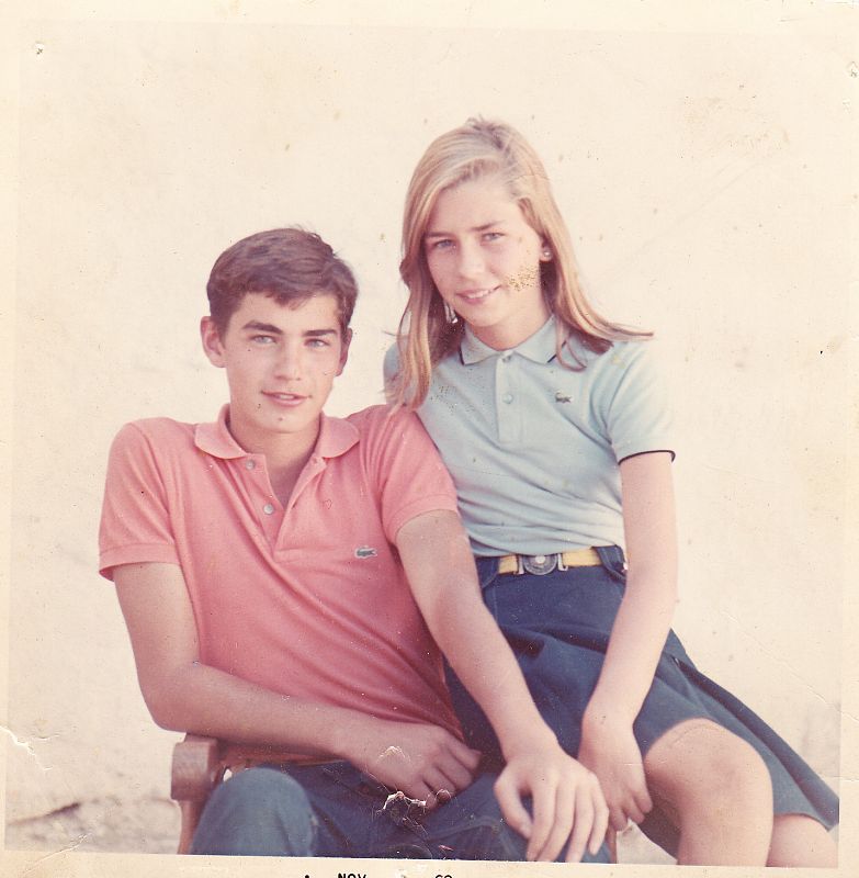 Bertín y Chata de jóvenes.