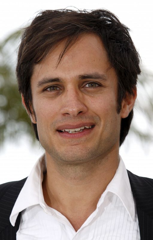 PASE GRÁFICO DEL JURADO DEL 63 FESTIVAL DE CANNES-GAEL GARCIA BERNAL