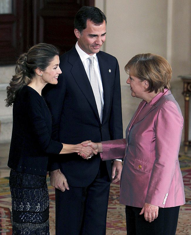 PRÍNCIPES DE ASTURIAS OFRECEN CENA A LOS JEFES DE ESTADO Y DE GOBIERNO PARTICIPANTES EN LA VI CUMBRE UE-AMÉRICA LATINA