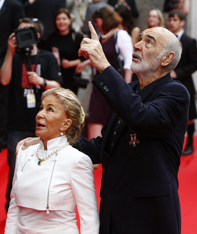 Actor Sean Connery arrives at the Edinburgh International Film Festival