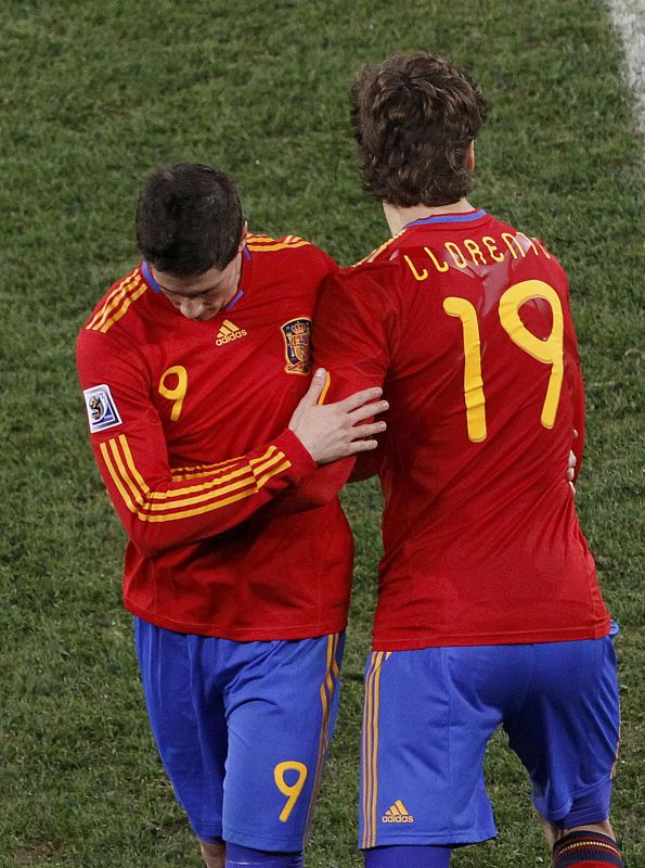 Fernando Llorente por Torres ha sido el primer cambio del seleccionador español, Vicente del Bosque.