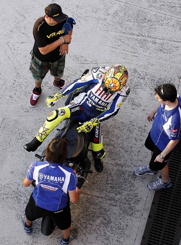 Valentino Rossi completó dos tandas con un total de 26 vueltas al trazado adriático.