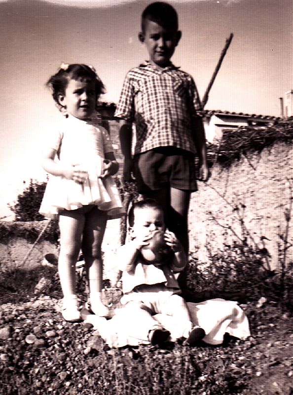 Duran I Lleida con sus hermanas