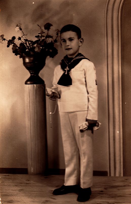 Josep Antoni Duran I Lleida el día de su primera comunión