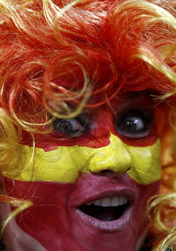 Los seguidores de Holanda y España en la final del Mundial