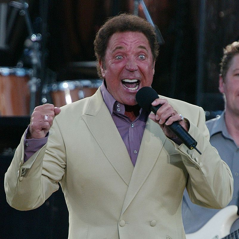 TOM JONES PERFORMS AT THE GOLDEN JUBILEE POP CONCERT IN LONDON.