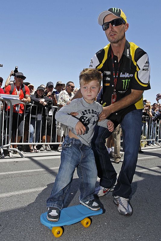 El piloto norteamericano Colin Edwards es de los más queridos en Laguna Seca.