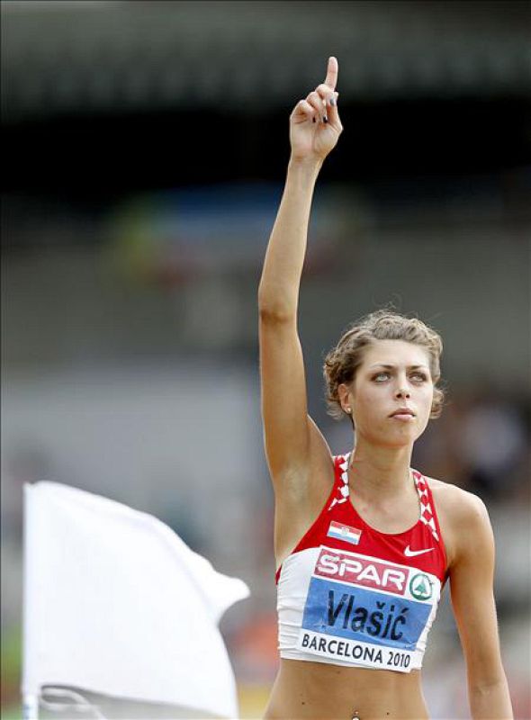 La atleta croata Blanka Vlasic tras clasificarse para la final de salto de altura en el Campeonato de Europa de Atletismo  Barcelona.
