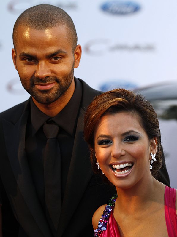 Eva Longoria y su marido, el jugador de la NBA Tony Parker, a su llegad a la gala "Starlite"