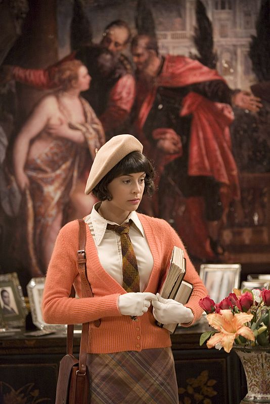 Amar en tiempos revueltos -Vestidas para la ocasión