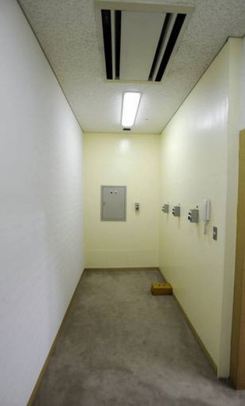 En "la sala de los botones" es donde están los verdugos. 