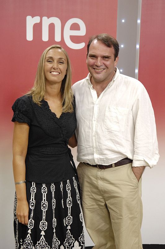 Ana Sterling y Rafael Bermejo, presentadora y director del informativo '24 Horas', respectivamente.