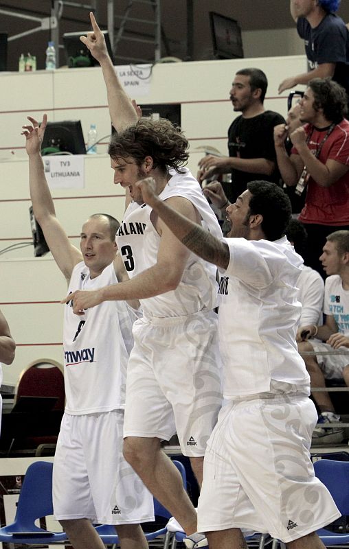 FRANCIA - NUEVA ZELANDA