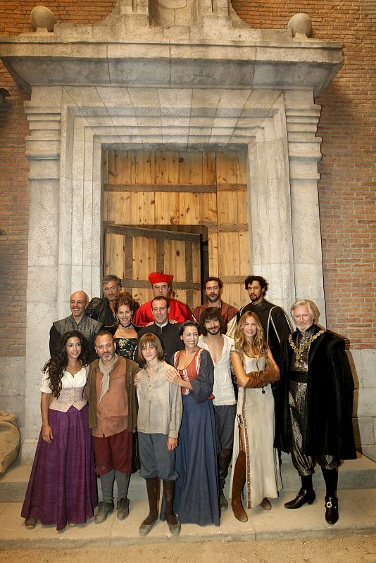 Reparto de Águila Roja, La película