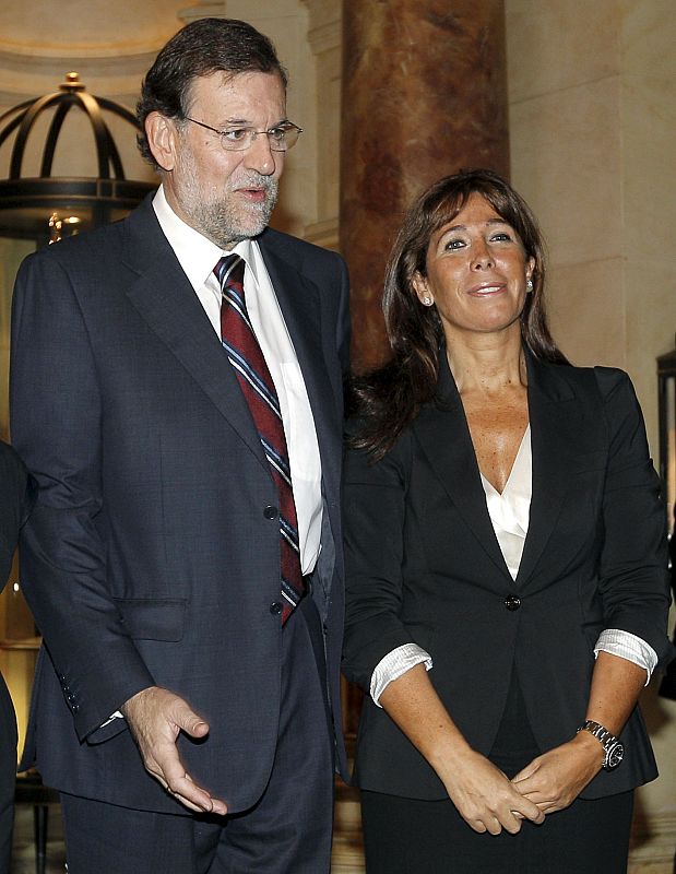 ALICIA SÁNCHEZ CAMACHO EN FÓRUM NUEVA ECONOMÍA