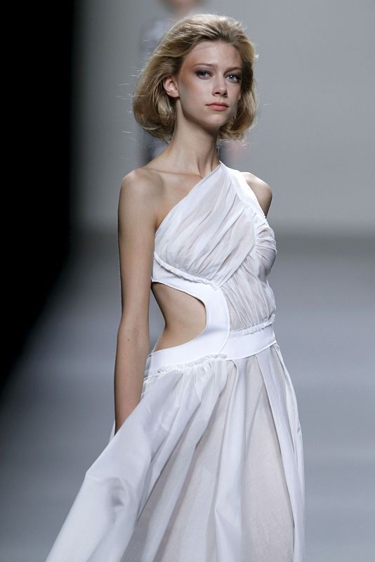 CIBELES MADRID FASHION WEEK-ADOLFO DOMINGUEZ