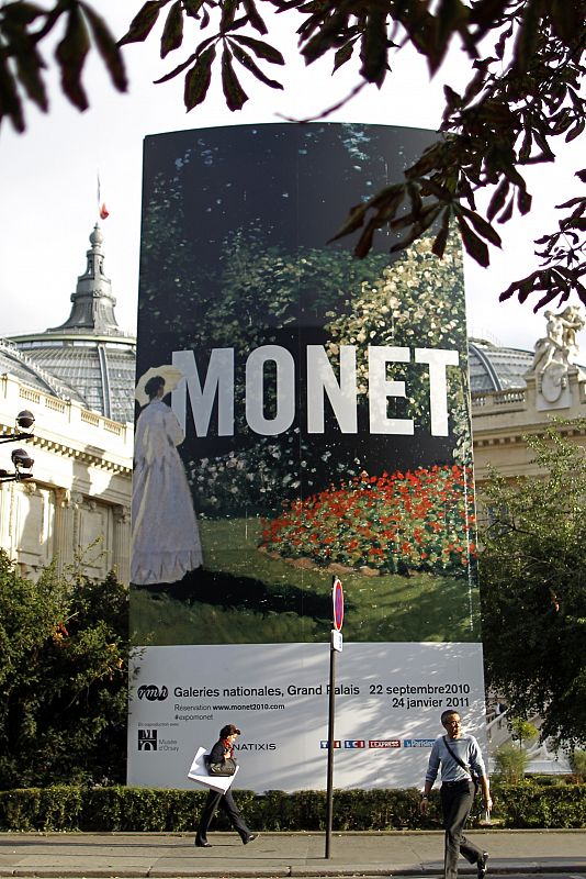 Outside view of the Grand Palais Museum in Paris before Claude Monet exhibition