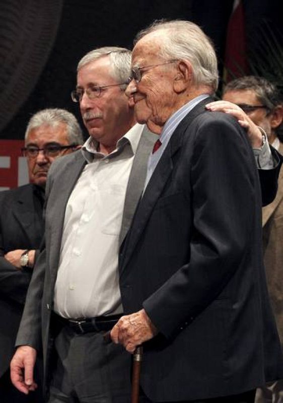 CAPILLA ARDIENTE DE MARCELINO CAMACHO