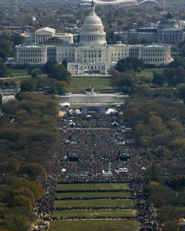 La marcha se ha celebrado en el "Mall", los jardínes aledaños a la Casa Blanca. 
