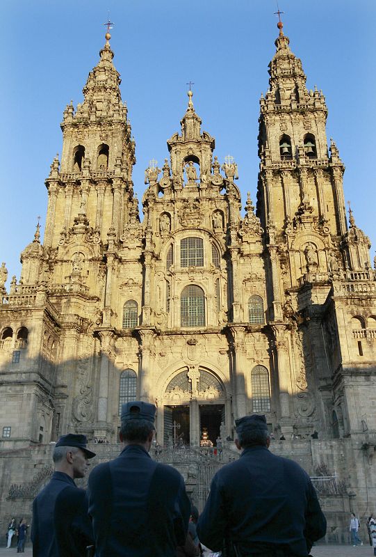 PREPARATIVOS PARA LA VISITA DEL PAPA A SANTIAGO DE COMPOSTELA