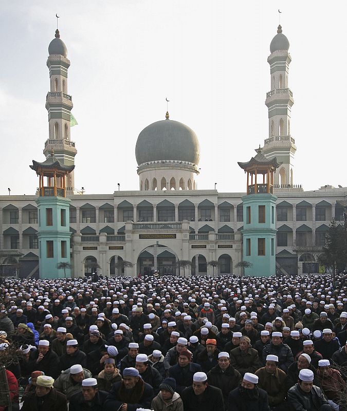 Chinese Muslims Mark Eid-al-Adha Festival