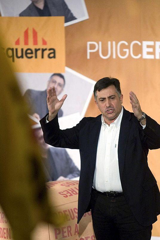 El candidato de ERC, Joan Puigcercós, durante su participación en el acto central de la campaña.