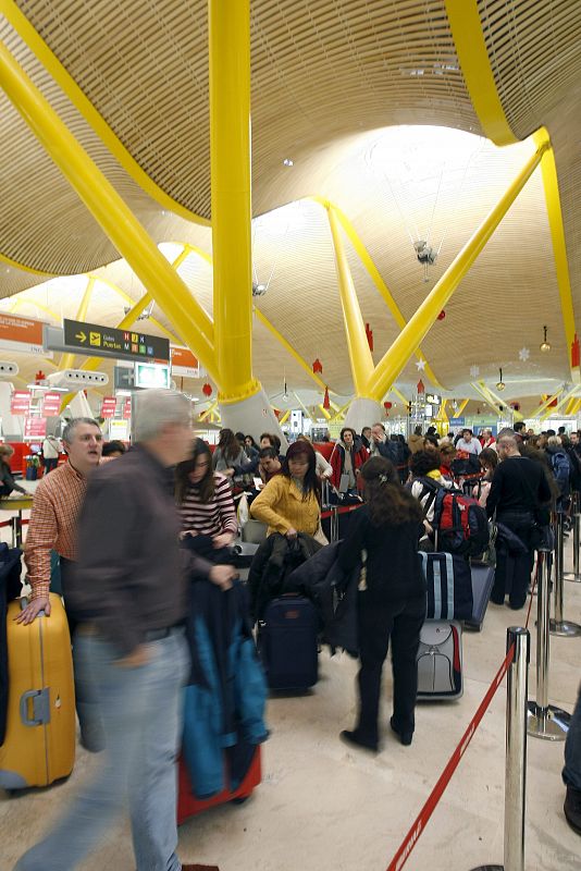 TURISMO AEROPUERTO / PUENTE CONSTITUCIÓN