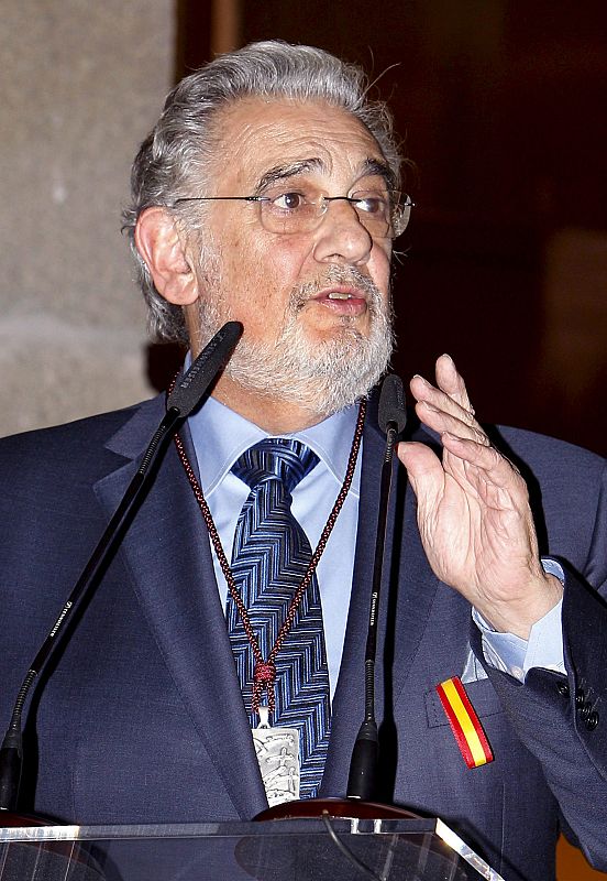 PLÁCIDO DOMINGO, EL "MIDAS" DEL ARTE, RECIBE LA ORDEN DE LAS ARTES Y LAS LETRAS