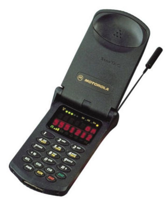 El Motorola Startac se hizo popular por su tapa y su reducido tamaño.
