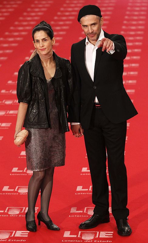 Argentine actor Sbaraglia and wife Marin pose on the red carpet before the Spanish Film Academy's Goya awards ceremony in Madrid