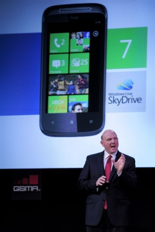 Steve Ballmer, CEO de Microsoft, durante una presentación en el MWC de Barcelona 2011