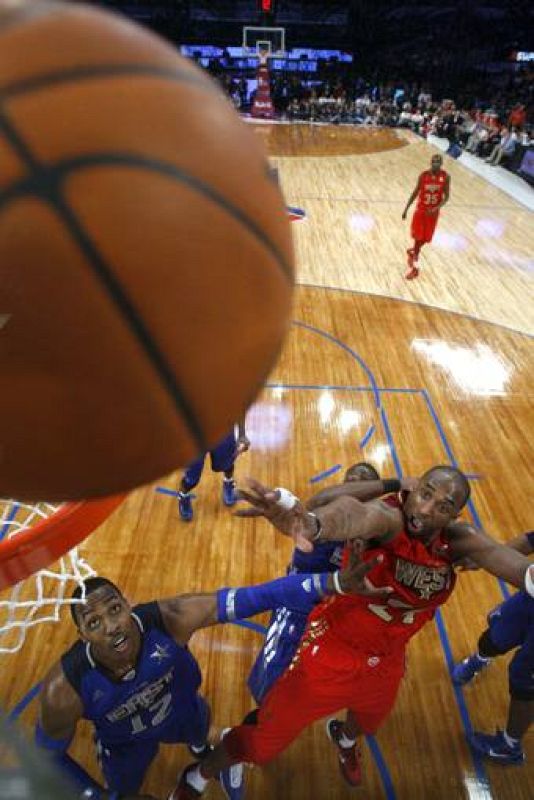 PARTIDO DE LAS ESTRELLAS DE LA NBA: CONFERENCIA ESTE-CONFERENCIA OESTE