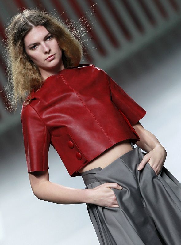 'Bautismo' es el nombre de la colección del diseñador Moisés Nieto, debutante en El Ego de Cibeles.