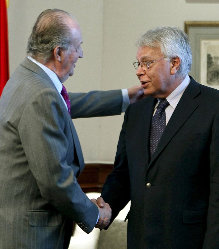 EL REY COMPARTE RECUERDOS DEL 23-F CON LOS LÍDERES POLÍTICOS DE HACE 30 AÑOS