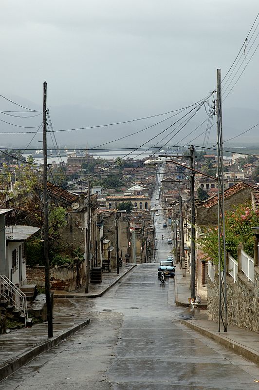 Calle del barrio de Tibolí (Santiago de Cuba)