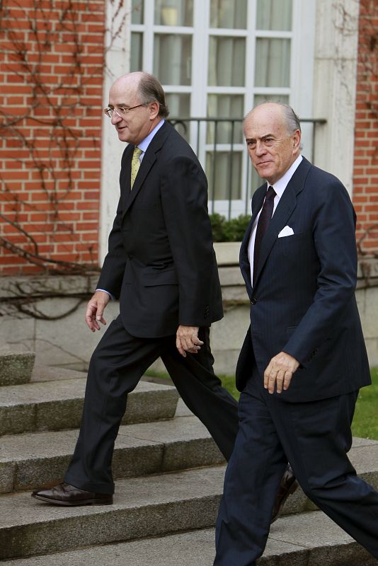 ZAPATERO EXPLICA A LOS GRANDES EMPRESARIOS LAS MEDIDAS DEL PACTO DEL EURO