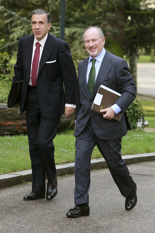 ZAPATERO EXPLICA A LOS GRANDES EMPRESARIOS LAS MEDIDAS DEL PACTO DEL EURO