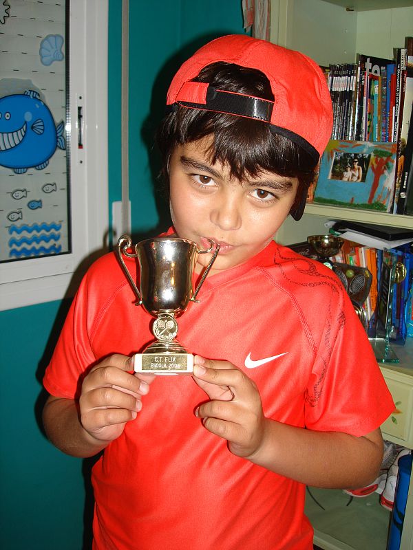 campeón de tenis POL CANDELA