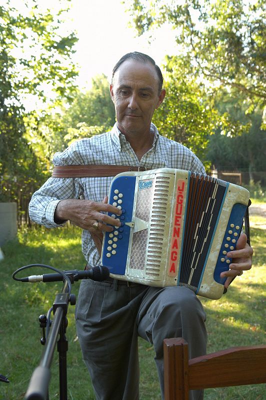 Juancito Guenega, uno de los más populares intérpretes del chamamé correntino