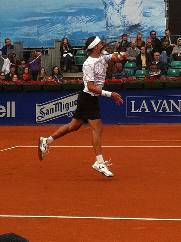 'Drive' ganador de Feliciando López durante el partido disputado contra Mikhail Kukushkin.