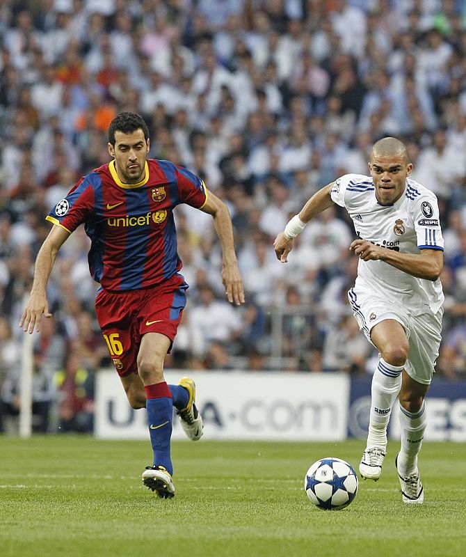 REAL MADRID - F. C. BARCELONA CHAMPIONS