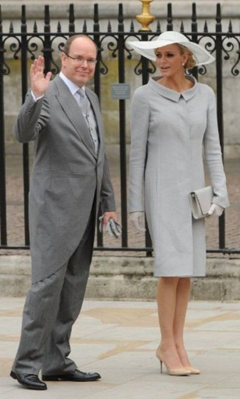 El príncipe Alberto de Mónaco y su prometida, Charlene Wittstock.