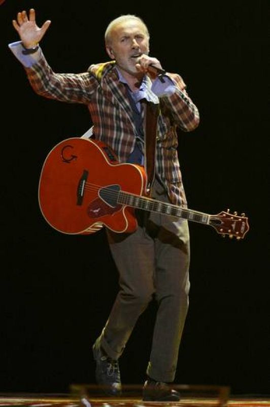 Final Eurovisión - Dino Merlin - " Love in rewind"