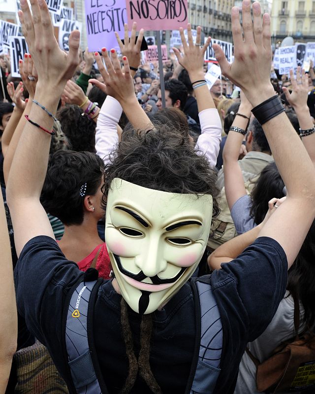 A la concentración se han sumado personas de diferentes organizaciones y movimientos