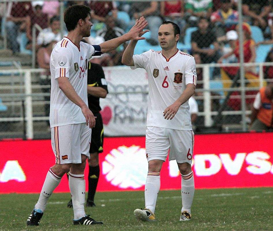 Xabi e Iniesta